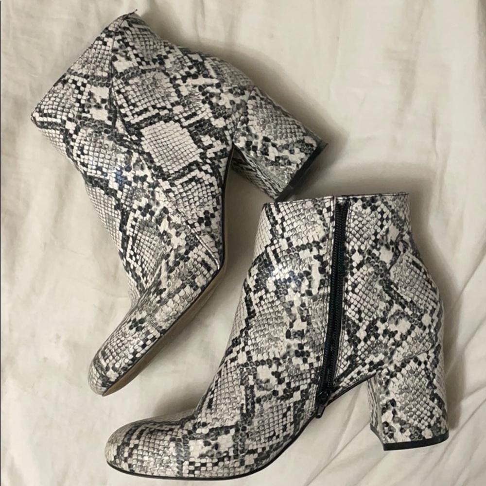 INC Snake Print booties - Picture 2 of 3